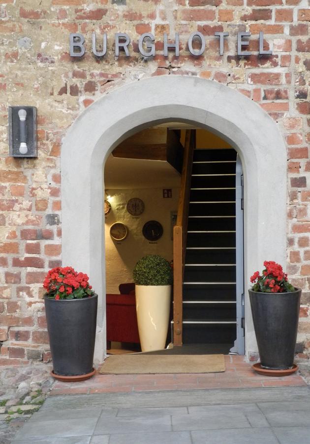 Burghotel Bad Belzig エクステリア 写真